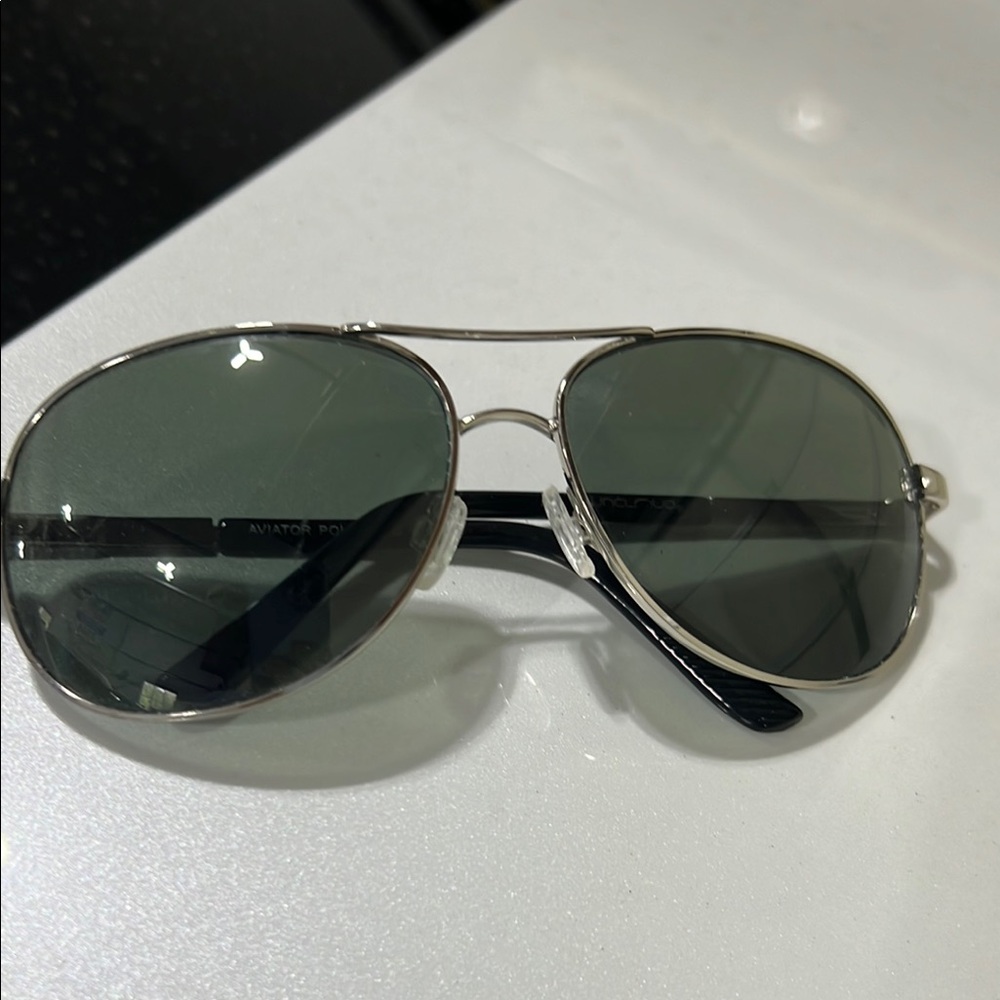 SUNCLOUD HX Aviator Sunglasses with Silver Frame SUNCLOUD GUC Like New
